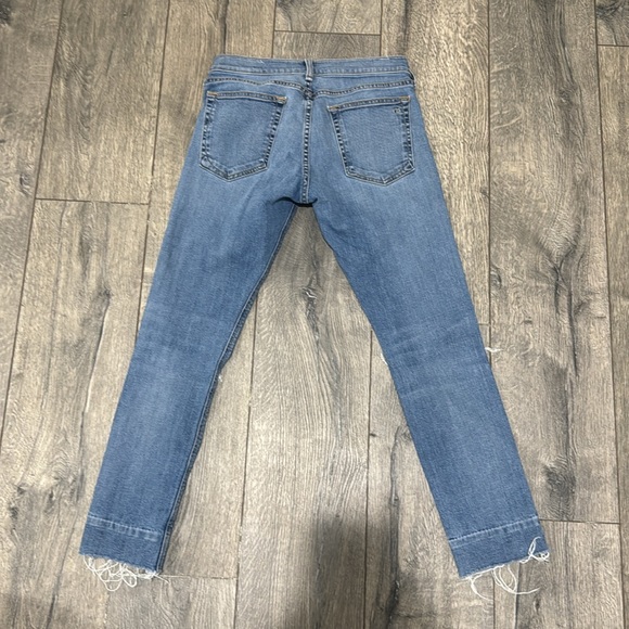 • Rag and Bone • Women’s Dre Boyfriend Capri Jeans
Blue Levee W Hole Raw Hem 26 - Picture 4 of 4
